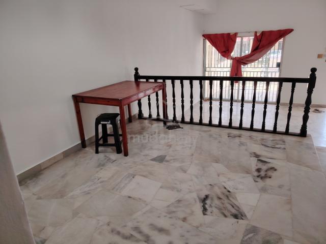 Freehold 2 Storey House 18X65Sf Taman University Indah