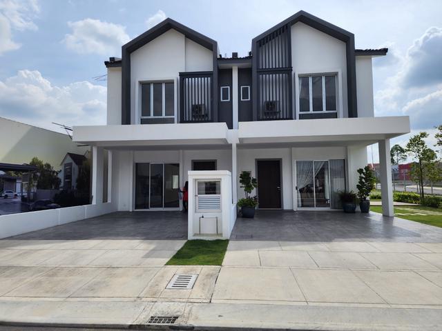 Freehold 2 Storey House Brand New unit for sale Rawang