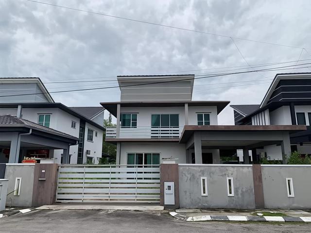Freehold 2 Storey Luxury Bungalow Taman Rasa Sayang Hutan Melintang