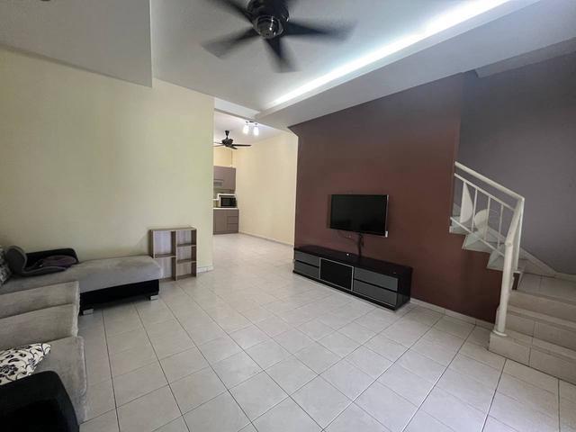 Freehold 2 Storey Seri Botani Kitchen Fully Extended 4R 3B