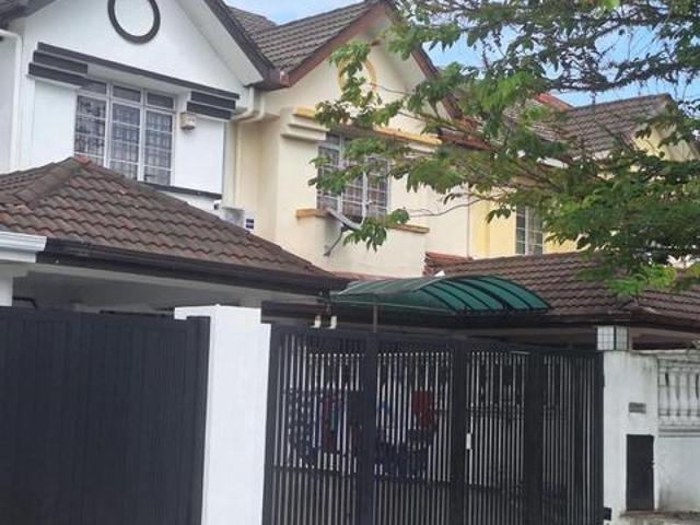 Freehold 2 Storeys Terrace House Bandar Kinrara 5 Puchong Selangor