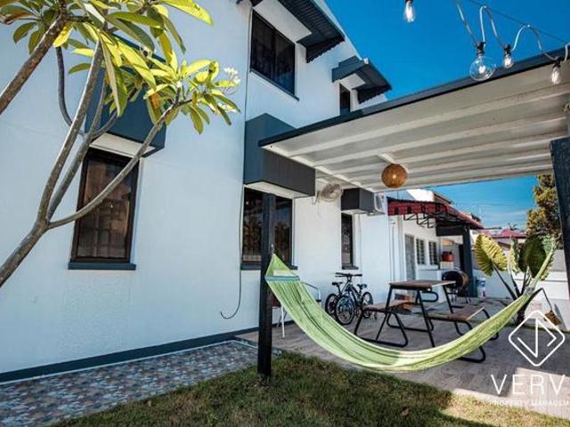 Freehold 2Storey SemiD Corner Lot For Sale