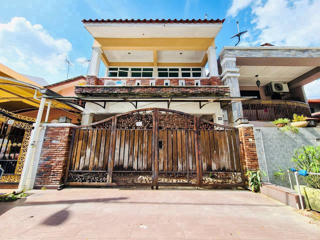 FREEHOLD 2storey 18 x 70 at Taman Melawati Kuala Lumpur RENOVATED