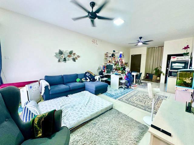 Freehold 2Parking Suria Putra Condominium Bukit Rahman Putra Sg Buloh