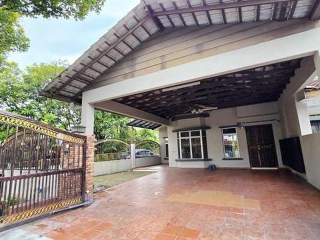 FREEHOLD 30x65 2 Storey Terrace Seksyen 5 Bandar Mahkota Cheras