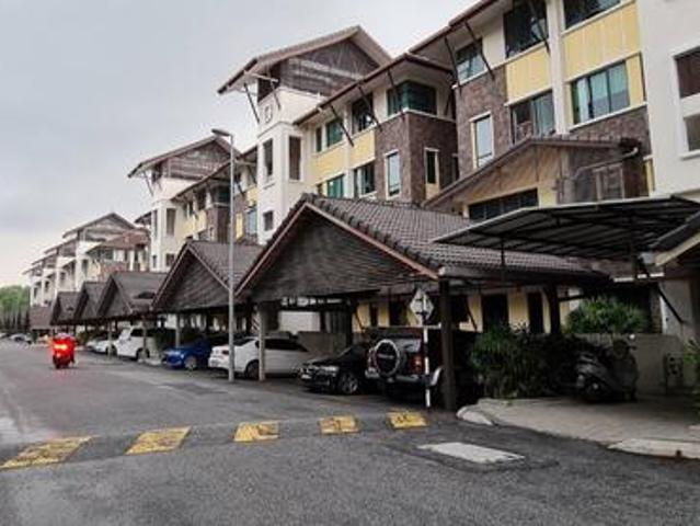 Freehold 31roomLoan Townhouse avenue lake valley for sale