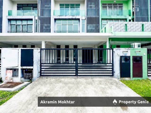 Freehold | 3 Storey Terrace Bangi Avenue