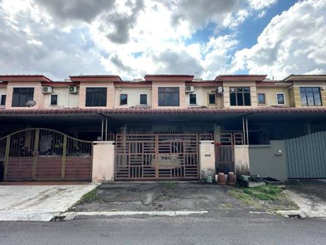 FREEHOLD Taman Tasek Mutiara House Fronting To Field Ipoh