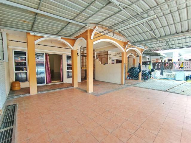 FREEHOLD Taman Warisan Puteri Sikamat Double Storey Terrace