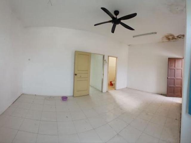 Freehold Taman Chemor Ria Ipoh Perak