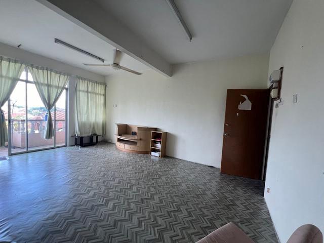 FREEHOLD Taman Pantai Emas Walk Up Flat Bukit Rambai near Klebang