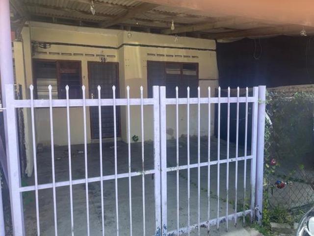Freehold Taman Seri Mahkota teres