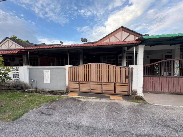Freehold Taman Seri Pandan Lorong Pandan Melaka teres setingkat