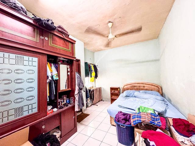 Freehold Taman Sinaran Apartment Balakong