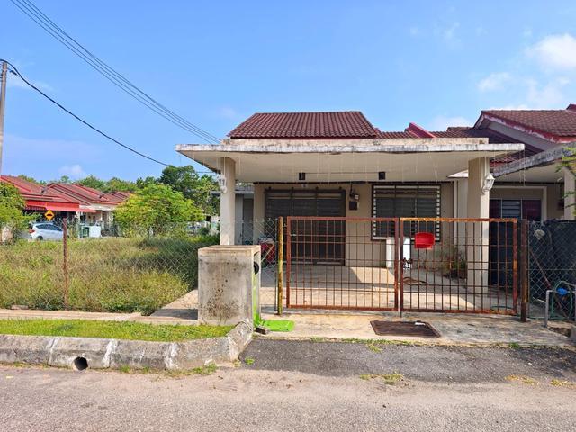 Freehold Tanah Luas Teres Setingkat Corner Lot Pandan Damai 1