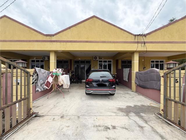 Freehold Teres 4 bilik Murah Kuala Paka