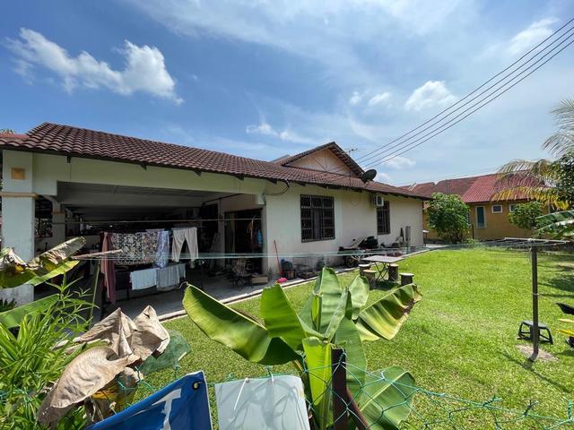 Freehold Teres Corner Lot BT11 Mahkota Permai