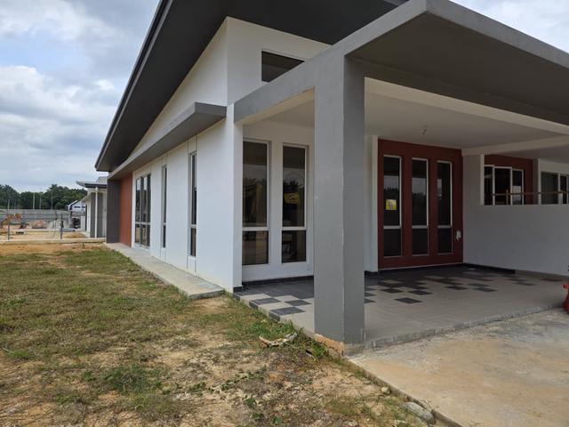 FREEHOLD TERES DENGKIL KOTA WARISAN PINGGIRAN 0 dp