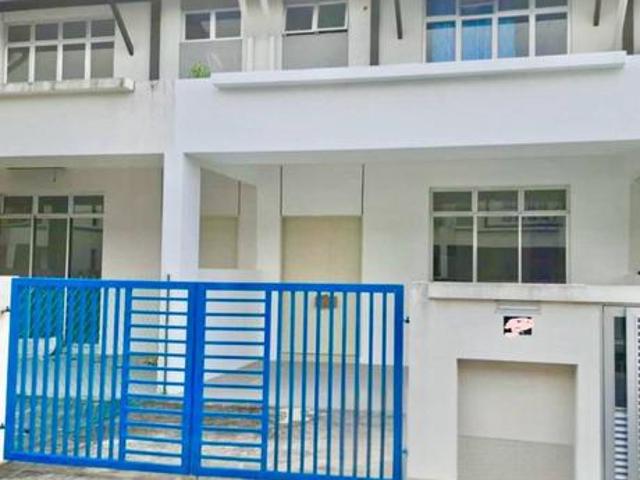FREEHOLD TERMURAH Double Storey Terrace Bandar Mahkota Banting NONBUMI