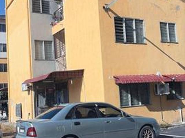 FREEHOLD TERMURAH Flat Dahlia Seremban 2 Block J FOR SALE