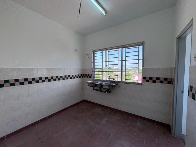 Freehold Town Area Good Investment Low Price Mata Kucing Peringgit