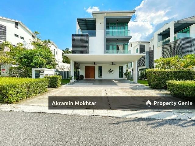FREEHOLD | ULTRA LUXURY BUNGALOW WITH PRIVATE LIFT | SEJATI RESIDENCES, CYBER 9
