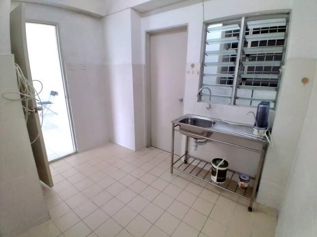 Freehold Unblocked View Avelon Tower Kepong Bandar Menjalara 852sqft