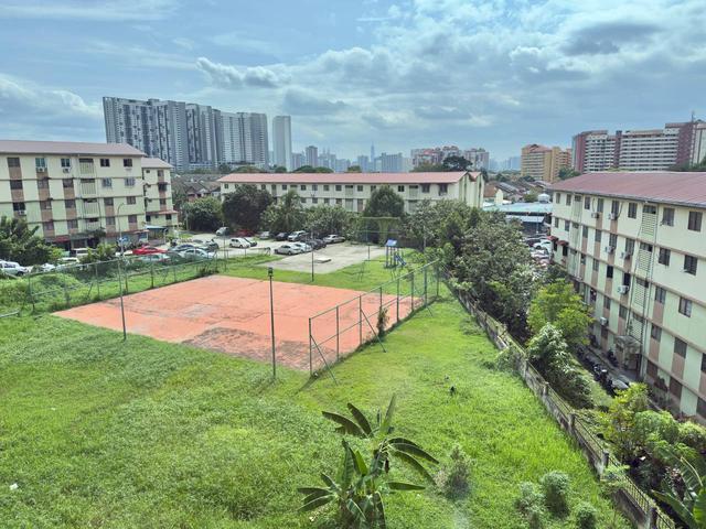 Freehold Unit Murah Dekat LRT Flat Taman Melati Setapak Kuala Lump