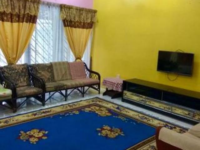 Freehold Unit Double Storey Taman Bayu Perdana Sri Andalas Klang