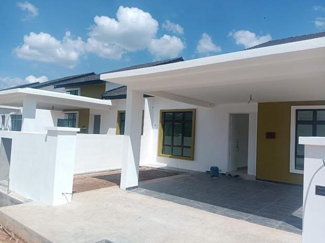 Freehold with Extra Land Single Storey semi D nr Kesidang Bachang Kg8