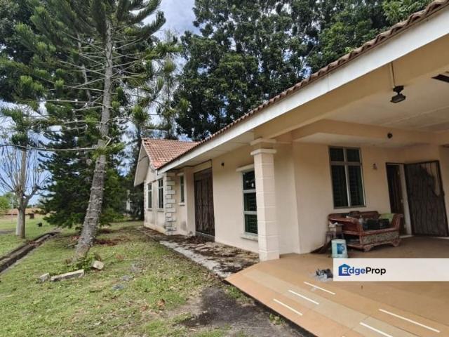 Freehold Agriculture Land with 1 Storey Holiday Bungalow Jasin Melaka for Sale