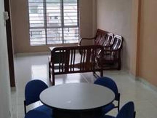 Freehold Apartment 3 Bedrooms 2 Bathrooms Parklands
