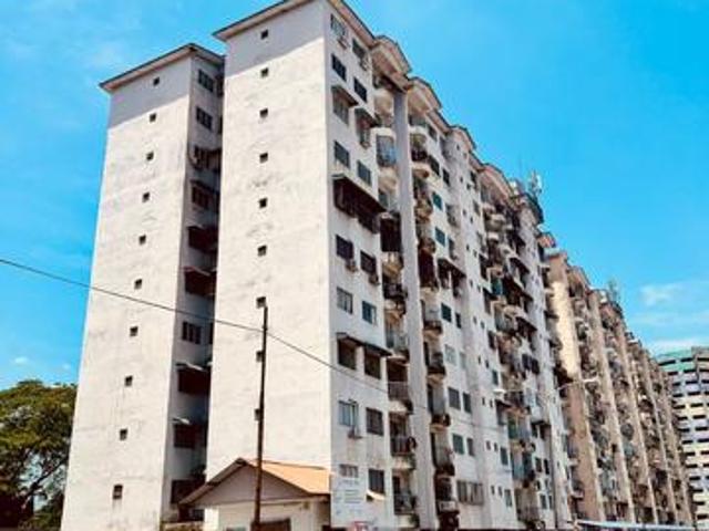 Freehold Apartment City Heights Sungai Chua Kajang