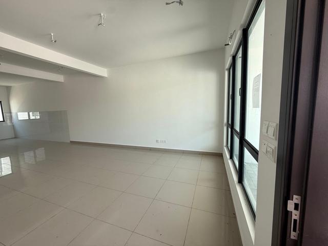 Freehold Apartment Suria Ixora Setia Alam Rumah pertamaku booking 1k