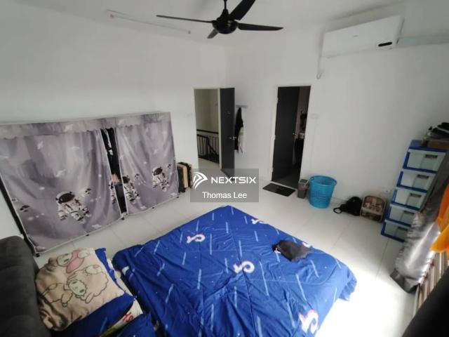 FREEHOLD Ara Permai @Bt Berendam Double Storey Semi D For Sale LA 36 X 75 BU 2,718.61 4 Rooms 3 Baths Facing South RM788k