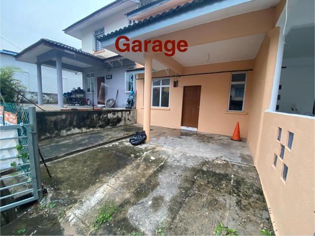 FREEHOLD Below 200K Terrace 2 Storey Jalan Seri Kelubi Jasin Melaka
