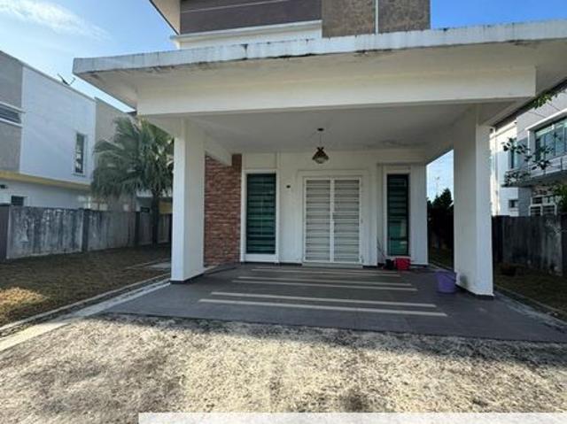Freehold Below Value 2 Storey Bungalow Paya Rumput Melaka Gated Guarded for Sale