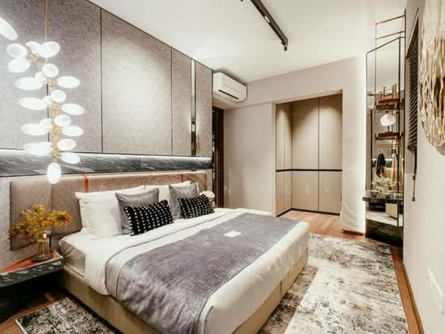 Freehold Boon Keng MRT Cheap Condominium For Sale, $2,767,000, 3 Bed 2 Bath 1,087 sqft $2,546.00 psf