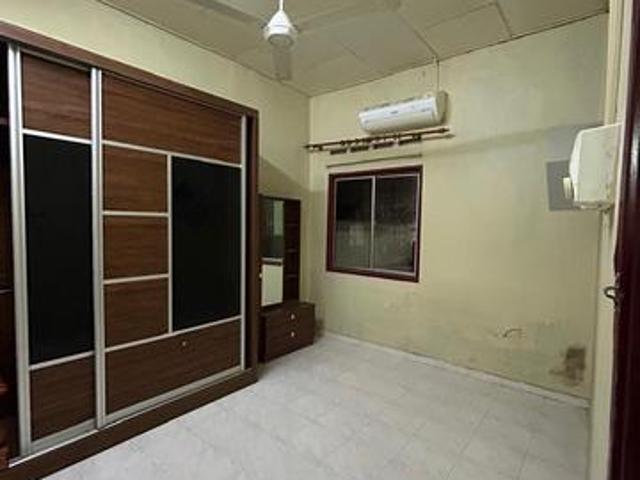 Freehold Bumi Lot Rumah Fully Renovated Berhampiran Kilang Honda