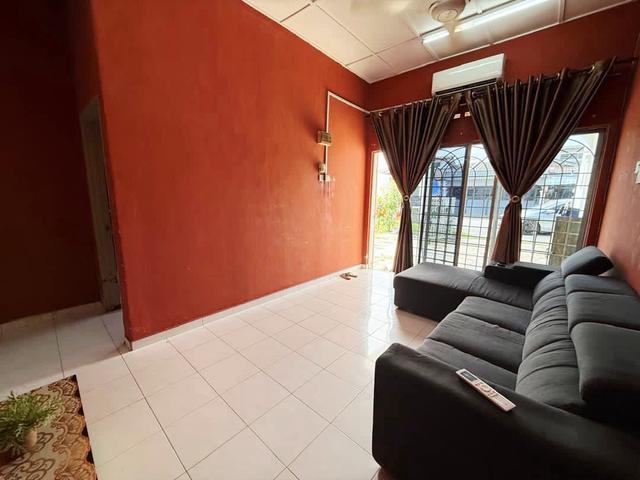 FREEHOLD Bumilot TERES 1 TINGKAT TAMAN SRI JATI SG PUTAT MELAKA