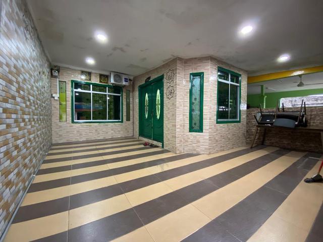 FREEHOLD BUMILOT TERES 1 TINGKAT Renovated SERKAM MERLIMAU