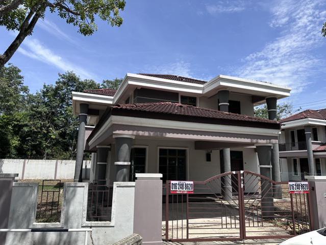 Freehold Bungalow below bank value for sale