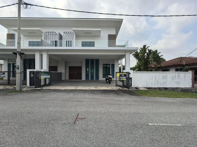FREEHOLD Bukit Baru Taman Merak Double Storey SemiDetached House