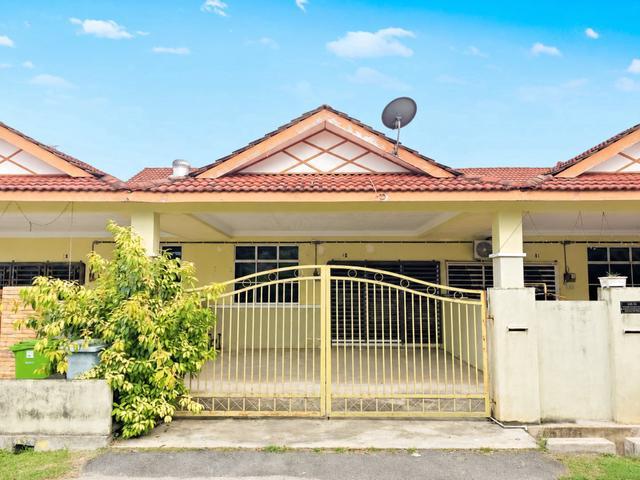 Freehold Cantik Teres 1 Tingkat Alur Ladang Beserah Kuantan