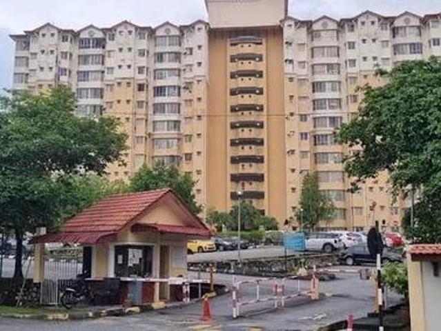 Freehold Cheap Apartment Merak Bandar Kinrara 3 Puchong For Sale