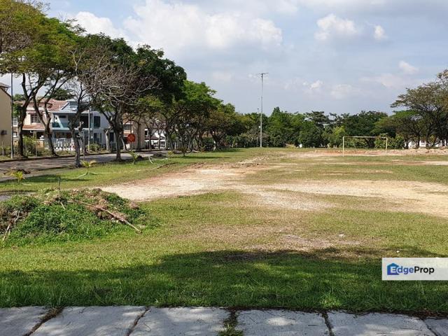 Freehold Commercial Land for Sale