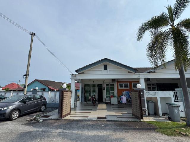 FREEHOLD CORNER 1 Storey Taman Tanjung Minyak Ria Tg Minyak Melaka