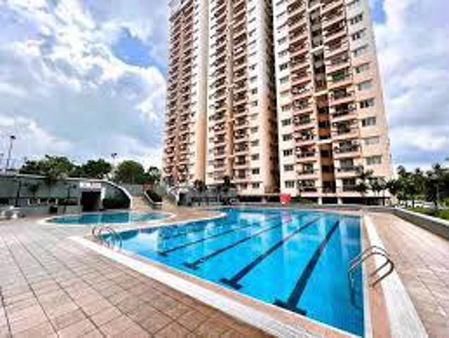FREEHOLD CORNER GROUND FLOOR Condominium Langat Jaya
