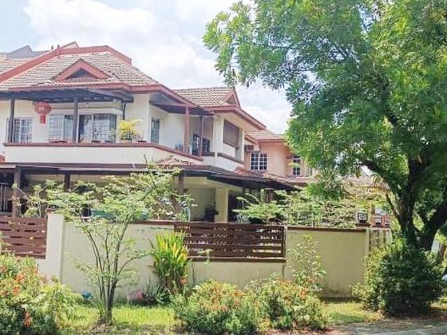Freehold Corner Lot Double Storey Kota Kemuning Shah Alam