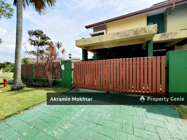 Freehold, Corner Lot & Renovated | Double Storey Superlink House, Jalan Jeriji @ Bukit Jelutong, Shah Alam